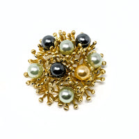 Christian Dior Grosse 1968 Imitation Pearl Brooch